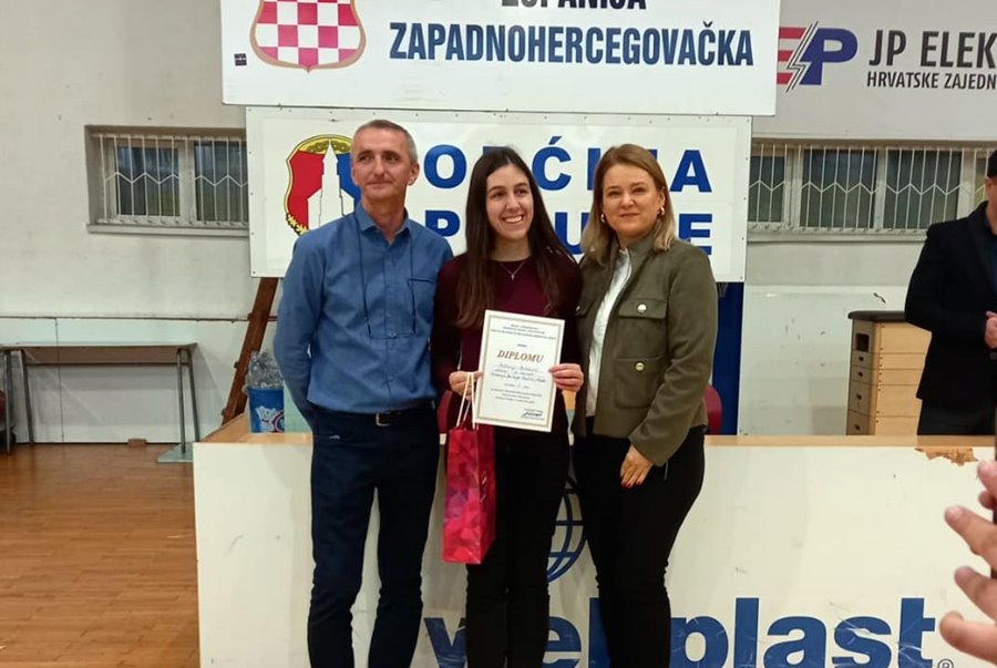 Stočanka Antonija Bošković osvojila prvo mjesto na Federalnom natjecanju iz matematike